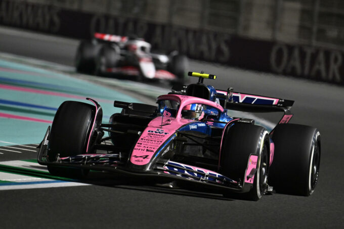 alpine-a525-f1-doohan